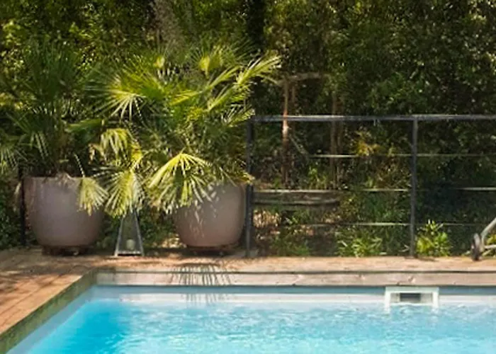 Ferienhaus Awesome In Molieres-sur-ceze